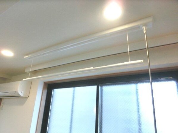 モンシャトー中野新井館の物件内観写真